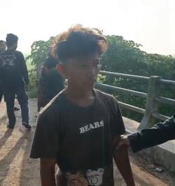 Hilang 4 Hari, Siswi MI di Karawang Ditemukan Bersama Pacar di Saung