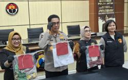​Bejat! Ayah Tiri di Surabaya Ditangkap Usai Setubuhi Anak Kembar hingga Hamil