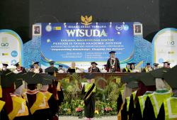 Wisuda 555 Mahasiswa, UIN Sunan Kalijaga Yogyakarta Tegaskan Peran Alumni Mengabdi Bagi Negeri