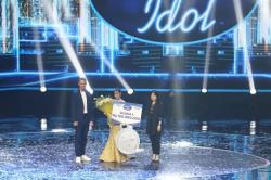 Semarang Hebat! Celyna Grace Juara Indonesian Idol XIV