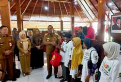 Peringati Hari Lansia Nasional ke-30, Bupati Grobogan Bagikan Kisah Haru Perjuangan Sang Ibu