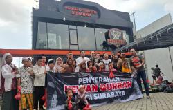 Berangkatkan Marbot Masjid Umroh, Cara Komunitas Biker Berbagi di Hari Raya Kurban