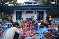 YBM PLN UID Kaltimra Salurkan Bantuan Pendidikan hingga Kurban, Jangkau Ratusan Penerima Manfaat