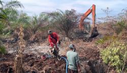 Karhutla Pasir Limau Kapas, Alat Berat Diterjunkan