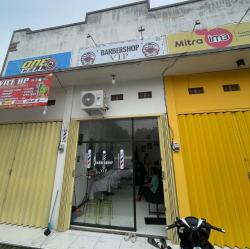 Barbershop VIP di Gending Dibobol Maling Saat Libur Hari Raya, Ponsel dan Uang Tunai Hilang