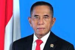 Dipimpin Menhan Sjafrie Sjamsoeddin, Ryamizard Ryacudu Dimakamkan Militer di TMP Kalibata