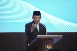 Mendagri Sematkan Satyalancana Wira Karya 2025 kepada 7 Tokoh Penggerak Kelautan dan Perikanan