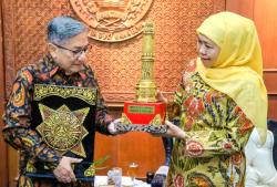 Khofifah Dorong Pengembangan Wisata Edukasi Majapahit dan Jejak Kepahlawanan di Jatim