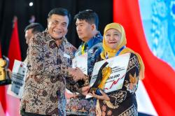 Tekan Pengangguran Jadi 3,55 Persen, Pemprov Jatim Dapat Insentif Fiskal Rp3 Miliar