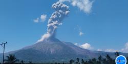 Lewotobi Erupsi Berkali-Kali, Bandara Frans Seda Maumere Ditutup hingga 7 Juni