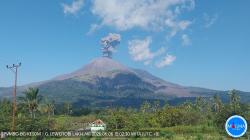 Potensi Erupsi Gunung Lewotobi Laki-laki Masih Tinggi, Ini Penjelasan PVMBG