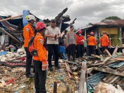 Ring Satu Ledakan Biak Steril 100 Persen, Polisi Tetap Larang Warga Masuk