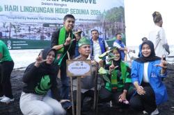 Menulis Surat Cinta untuk Masa Depan Dumai Lewat Aksi Hijau Kapolda Riau