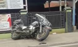 Moge Tumbang di Tikungan Cilentah Pangandaran Usai Senggol Avanza dari Lawan Arah