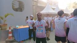 Mahasiswa Papua Ini Rela Berlari 5 Kilometer Demi Pengalaman Pertama di Indramayu