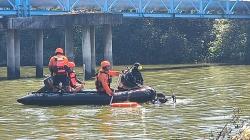 Pemancing Tenggelam di Kali Lamong Gresik Belum Ditemukan, Pencarian Dilanjutkan Besok