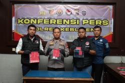 Perantara Sabu Antar Kota Dibekuk, Polisi Sita 61 Gram Sabu dan Pil Ekstasi