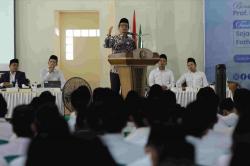 Mahfud MD Isi Kuliah Umum di Ma’had Aly Lirboyo, Tegaskan UUD 1945 Sebagai Konsensus Kebangsaan
