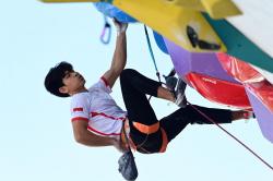 Atlet Asal Kediri Putra Tri Ramadani Cetak Sejarah, Raih Emas di World Climbing Series Praha 2026