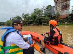 Bocah 11 Tahun Tenggelam di Sungai Kapuas, Tim SAR Gabungan Lakukan Pencarian