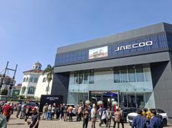 JAECOO Resmikan Dealer Baru di Bandung, Perkuat Layanan Kendaraan Listrik dan Hybrid