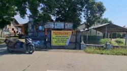 Kritik Pelayanan Desa, Banner Protes Warga Ngawensari Viral di Media Sosial