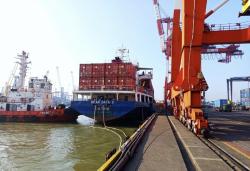 Waktu Tunggu Kapal Terpangkas 80 Persen, TPK Nilam Catat Arus Petikemas Tembus 49.685 TEUs