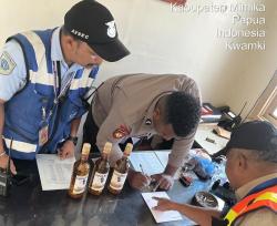 Penyelundupan Miras via Kargo Udara Digagalkan, Polisi Selidiki Pemilik Barang