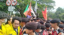 Bundaran HI Ditutup, Massa BEM UI Geser Titik Demonstrasi