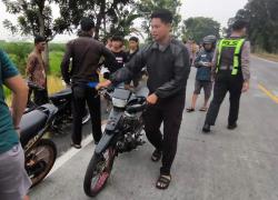 Balap Liar di JLS Pasirian Dibubarkan Polisi, Puluhan Remaja Kocar-kacir Lari ke Sawah