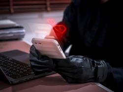 Apa Itu Love Scam? OJK Ungkap Modus, Ciri-Ciri, dan Cara Menghindarinya