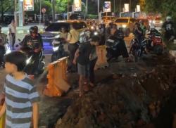 Eri Cahyadi Murka Usai Warga Tewas Terperosok Lubang Proyek di Margorejo, Ancam Copot Kepala Dinas
