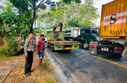 Dua Truk Trailer Adu Banteng di Margomulyo Bojonegoro, Begini Kronologinya