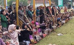 Begini Serunya Suasana Lomba Gladen Ageng Jemparingan lan Jegulan