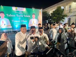 Tampil Kompak, Disdikbud Karawang Sabet Juara I Pawai Obor