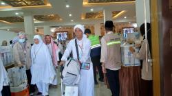 389 Jemaah Haji Lombok Keloter 12 Tiba di Debarkasi, 2 Wafat di Tanah Suci