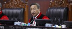 MK Kabulkan Pencabutan Gugatan Polri di Bawah Kemendagri, Status Tetap di Bawah Presiden 