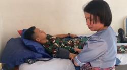 Satgas Pamtas RI–RDTL Arhanud 2 Bergerak Cepat, Selamatkan Lansia di Perbatasan dengan Donor Darah