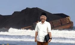 Tongkang Batu Bara Kandas di Pangandaran, Fredy: Jangan Berlindung di Balik Dalih Force Majeure
