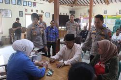 Senyum Warga Penawangan Warnai Baksos dan Layanan Kesehatan Gratis Polres Semarang