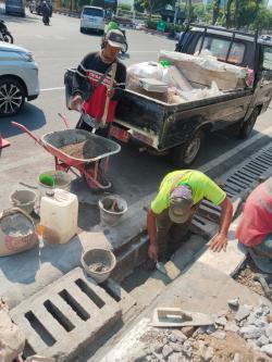 Wali kota Agustina Percepat Penataan Drainase Simpang Lima, Warga Lebih Nyaman Saat Musim Hujan