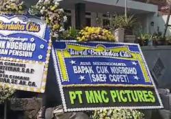 Saep Copet Preman Pensiun Meninggal Dunia, Karangan Bunga Penuhi Rumah Duka