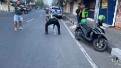Ditabrak Pajero dari Belakang, Penumpang Motor Tewas di Jalan Gajah Mada Sidoarjo
