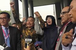 Roy Suryo dan Dokter Tifa Bersorak, Kejaksaan Negeri Jaksel Menangguhkan Penahanan