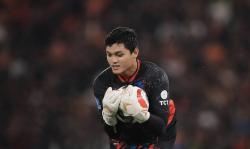 Tiga Kiper Siap Berebut Posisi Utama, Arema FC Mantapkan Sektor Penjaga Gawang
