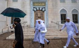 Heboh Ancaman Bom saat Sholat Jumat di Masjid Washington DC, Seluruh Jemaah Dievakuasi