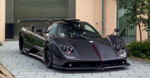 Pagani Zonda 760