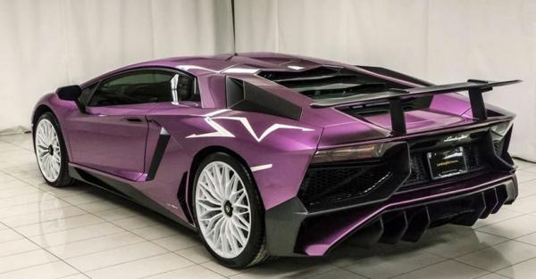 Aventador SV Ungu