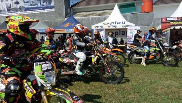 MNC Play Dekati Komunitas Motor Trail di ARTIS Adventure 2017