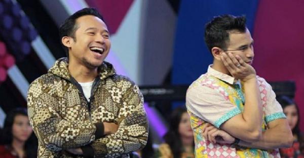  Denny  Cagur  Berbagi Kisah Suka Duka Jadi Host Dahsyat